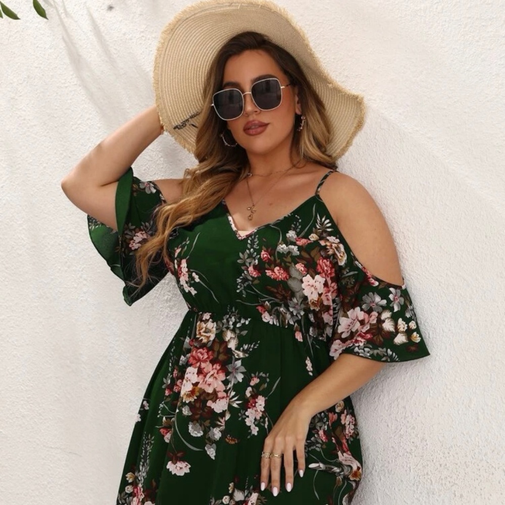 Plus Green & Floral Print Cold Shoulder Dress